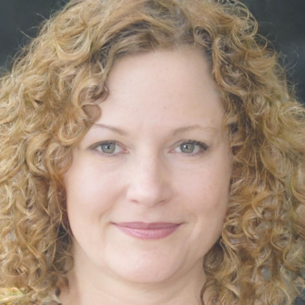 Dr. Sarah Weber - Finanzexpertin